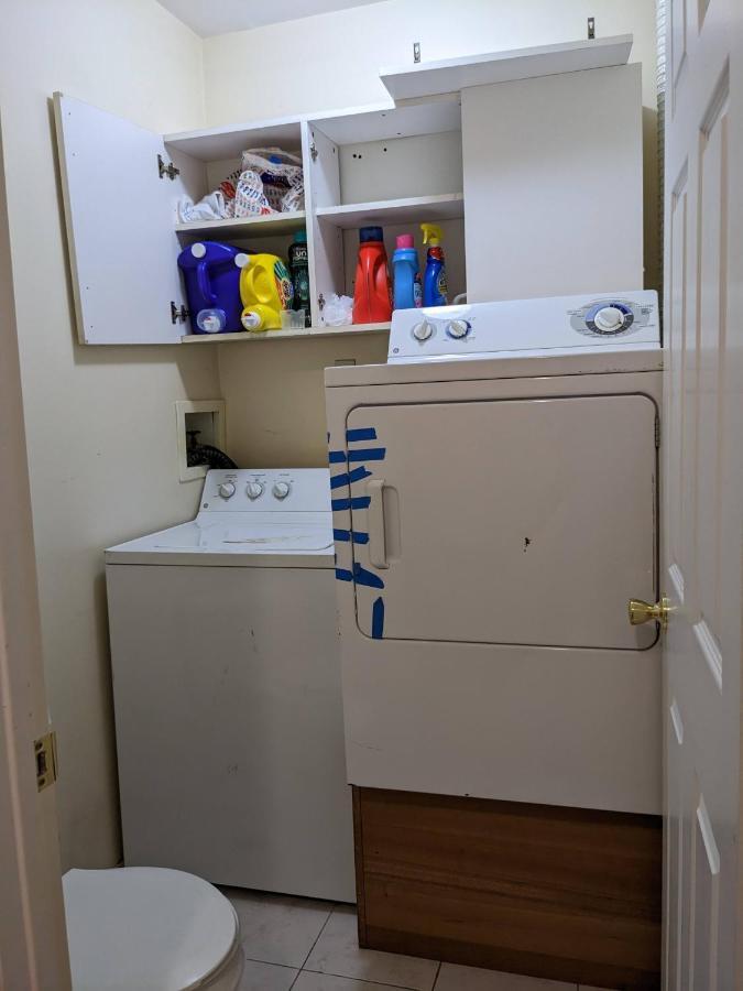 Spacious Room For 4 People In Williamsburg ! New York Exterior foto